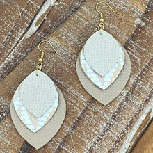 Load image into Gallery viewer, Leather Earrings - Champagne, Beige &amp; Gold Chevron
