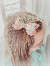 Load image into Gallery viewer, Girls Rose Gold Leopard Cork Bow
