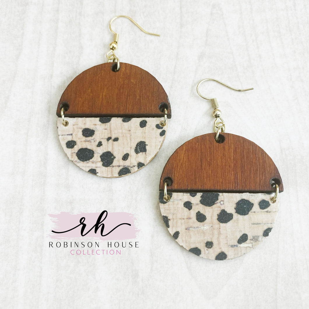 Hinged Disc Wood Earrings - Dalmation Cork