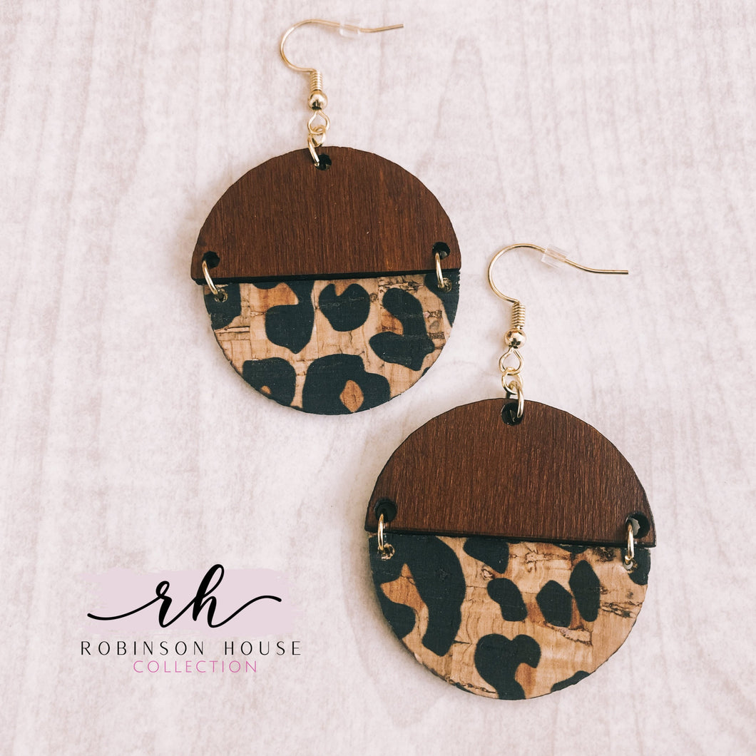 Hinged Disc Wood Earrings - Leopard Cork